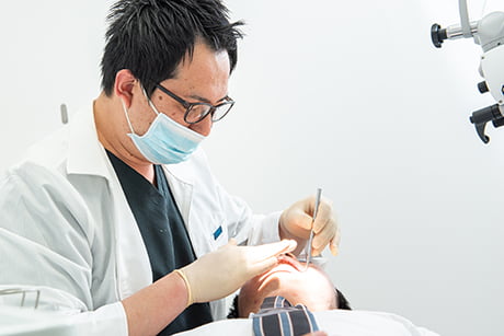 インプラント経験多数の医師とインプラント学会認定歯科衛生士が提供するインプラント治療